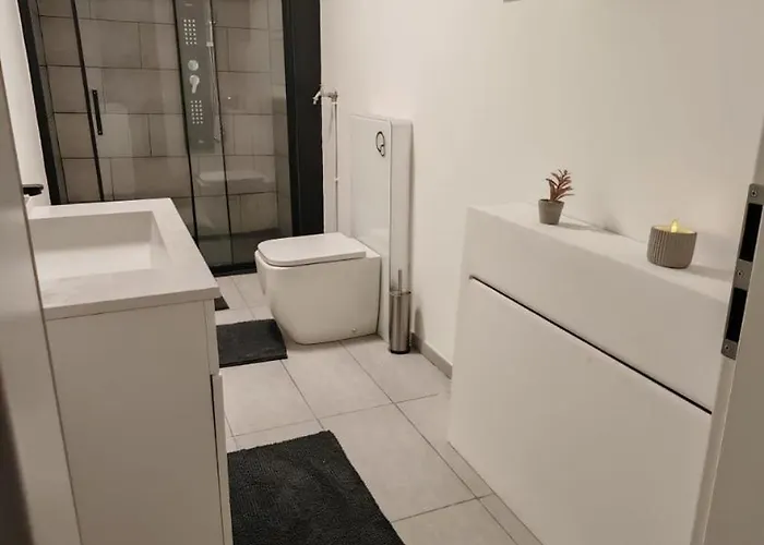 An Foerde Und Dk Grenze - Shopping Und Vakantiehuis